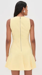 Load image into Gallery viewer, alice + olivia Women&#39;s Isabelle Seamed Flare Mini Dress, Butter, Yellow, 8
