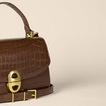Load image into Gallery viewer, Amazon Essentials Women&#39;s Top Handle Handbag, Tan Faux Crocodile, One Size
