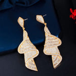Load image into Gallery viewer, 14K Gold Spiral Crystal Drop Earrings for Women,Sparkling Irregular Geometric Moissanite Long Dangle Earrings,Luxury Jewelry Gift for Her (Yellow Gold, 14K Gold)
