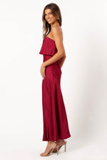 Load image into Gallery viewer, Petal &amp; Pup Women&#39;s Vienna Strapless Midi Dress, Berry
