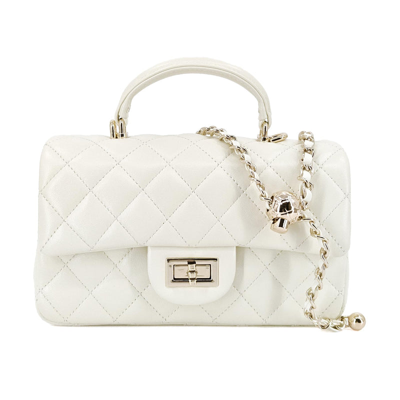 M-ioi-M Small Quilted Flap Crossbody Bag for Women,Soft Lambskin Leather Mini Shoulder Purse with Gold Chain Strap,Classic Luxury Designer Top Handle Lady Evening Handbag(Warm White, Detachable Strap)