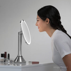 simplehuman Sensor Mirror, Lighted Makeup Mirror with Magnification (5X), 8" Round Magnifying Vanity Mirror with Lights, Cordless, White Stainless Steel