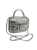 Load image into Gallery viewer, Floerns Women&#39;s Square Mini Bucket Quilted Crossbody Hobo Bag Satchel Purse with Chain Strap Silver One Size
