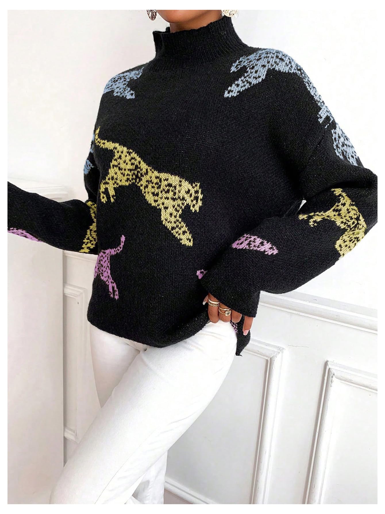 WDIRARA Women's High Neck Sweater Leopard Pattern Long Sleeve Fuzzy Knitted Pullover Top Black Medium