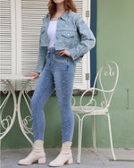 Load image into Gallery viewer, Ladyful Women's Pearls Skinny Jeans Butt Lifting High Waist Stretchy Rhinestones Denim Pants Light Blue
