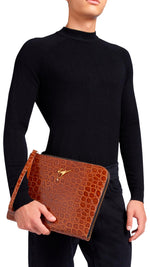 Load image into Gallery viewer, Fabian Pouch, One Size, Brown
