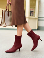 Load image into Gallery viewer, Coutgo Womens Low Kitten Heel Ankle Boots Pointed Toe Booties Side Zipper Fall Shoes, Burgundy, Size 8.5
