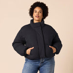 Load image into Gallery viewer, Amazon Essentials Women's Cropped Full-Zip Puffer Jacket (Quilted Matte or Sherpa Fleece), Black, Medium
