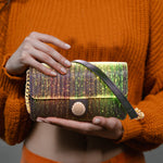 Load image into Gallery viewer, lumisonata Small Quilted Crossbody Bags for Women Handbags LED Shoulder Bag Mini Designer Trendy Purses Leather Black Evening Bag Light Up Clutch Wallet Glitter with Metal Chain Strap
