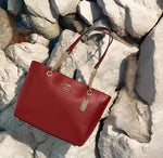 Load image into Gallery viewer, COACH Cammie Chain Tote, Red Apple
